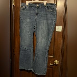 Maurice’s Size 20w regular women’s jeans